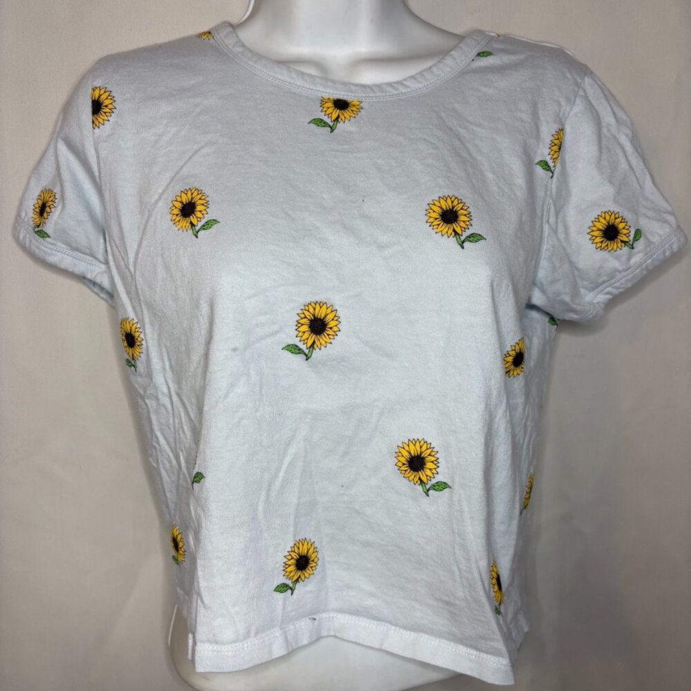 Women's Attitude NOT Included Size S- Lt Blue Sun Flower Short Sleeve  Crop Top